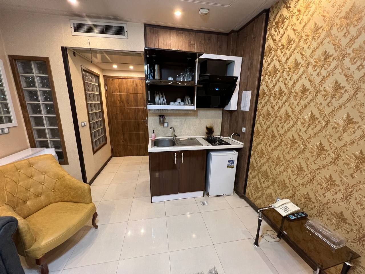 دوخوابه نور 6 - واحد ۳۰۱