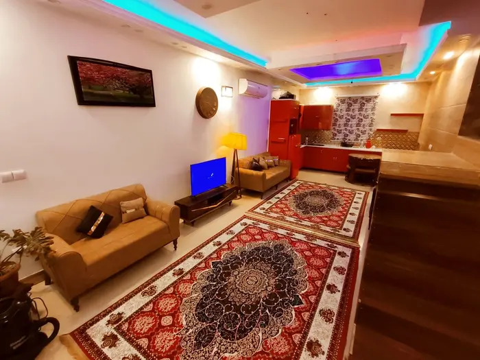 ویلا دوخوابه استخردار آبگرم مروارید فرح آباد