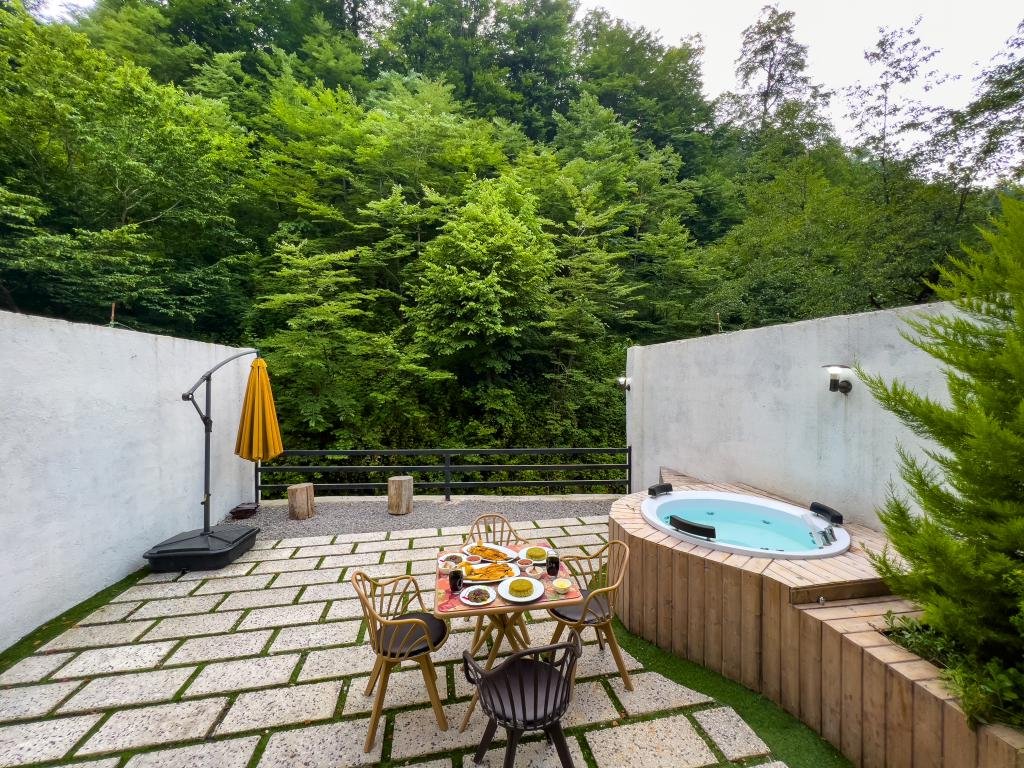 سوئیسی لفور - واحد ۲