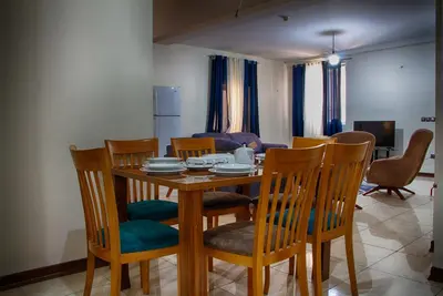 آپارتمان سه خوابه هجرت - واحد 205