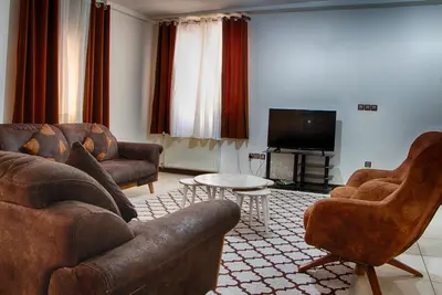 آپارتمان سه خوابه هجرت - واحد ۲۰۲