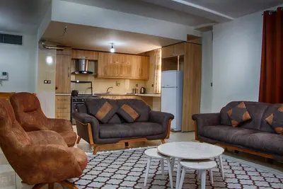 آپارتمان سه خوابه هجرت - واحد ۲۰۲