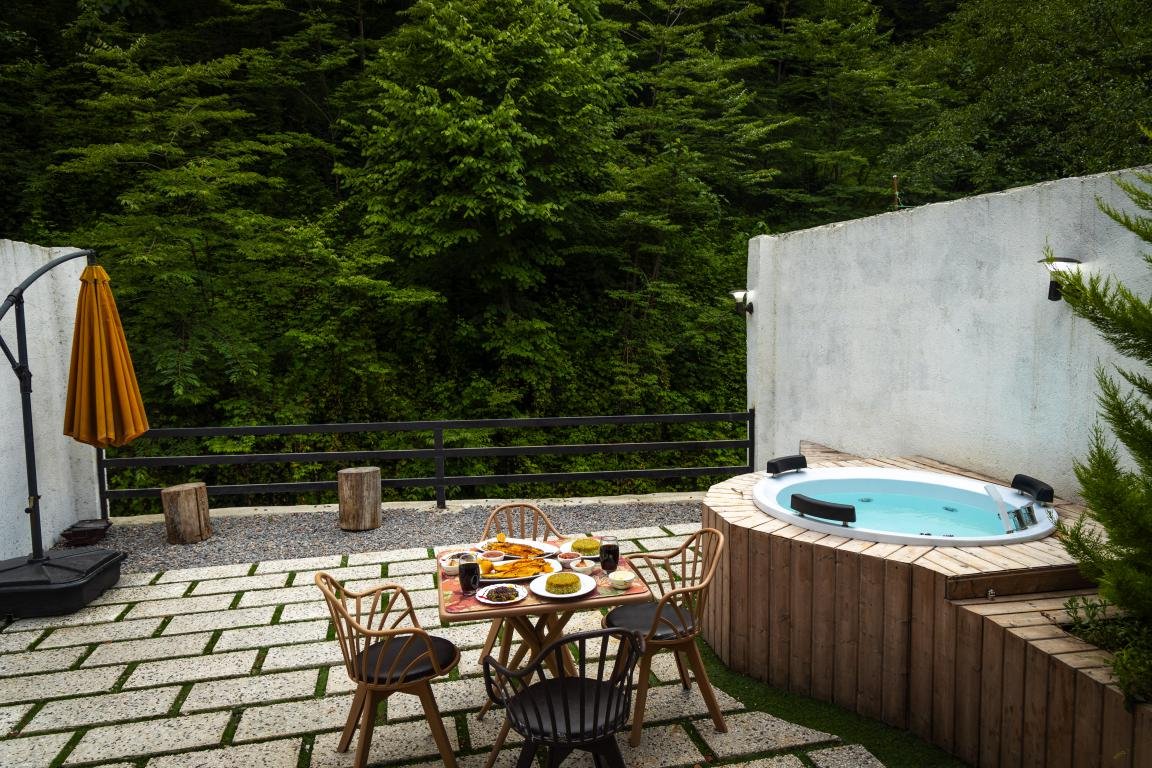 سوئیسی لفور - واحد 1