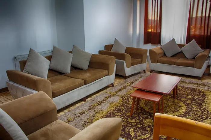 آپارتمان دوخوابه هجرت واحد 110