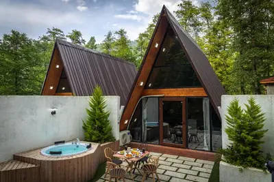 کلبه سوئیسی لفور - واحد ۲