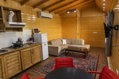 کلبه دوخوابه آسمان واحد خورشید