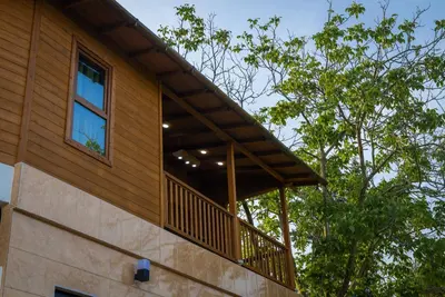 کلبه دوخوابه آسمان واحد خورشید