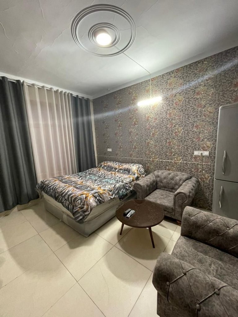 فلت طوس 2 استادمعین