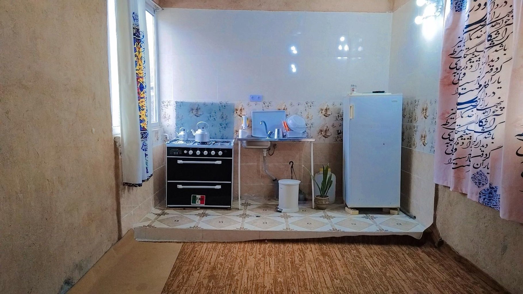 مجتمع اقامتی وارگه سلمان 1 - واحد وی آی پی 3