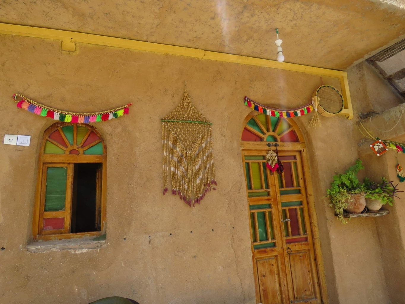 مجتمع اقامتگاهی وارگه سلمان 1 -  بهرام چوبین 