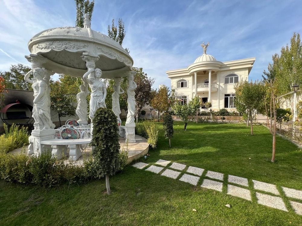 ویلا سه خوابه استخردار طاووسیه 1