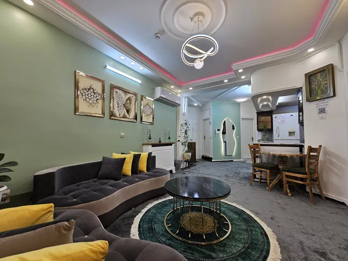 آپارتمان دوخوابه سعدی 9