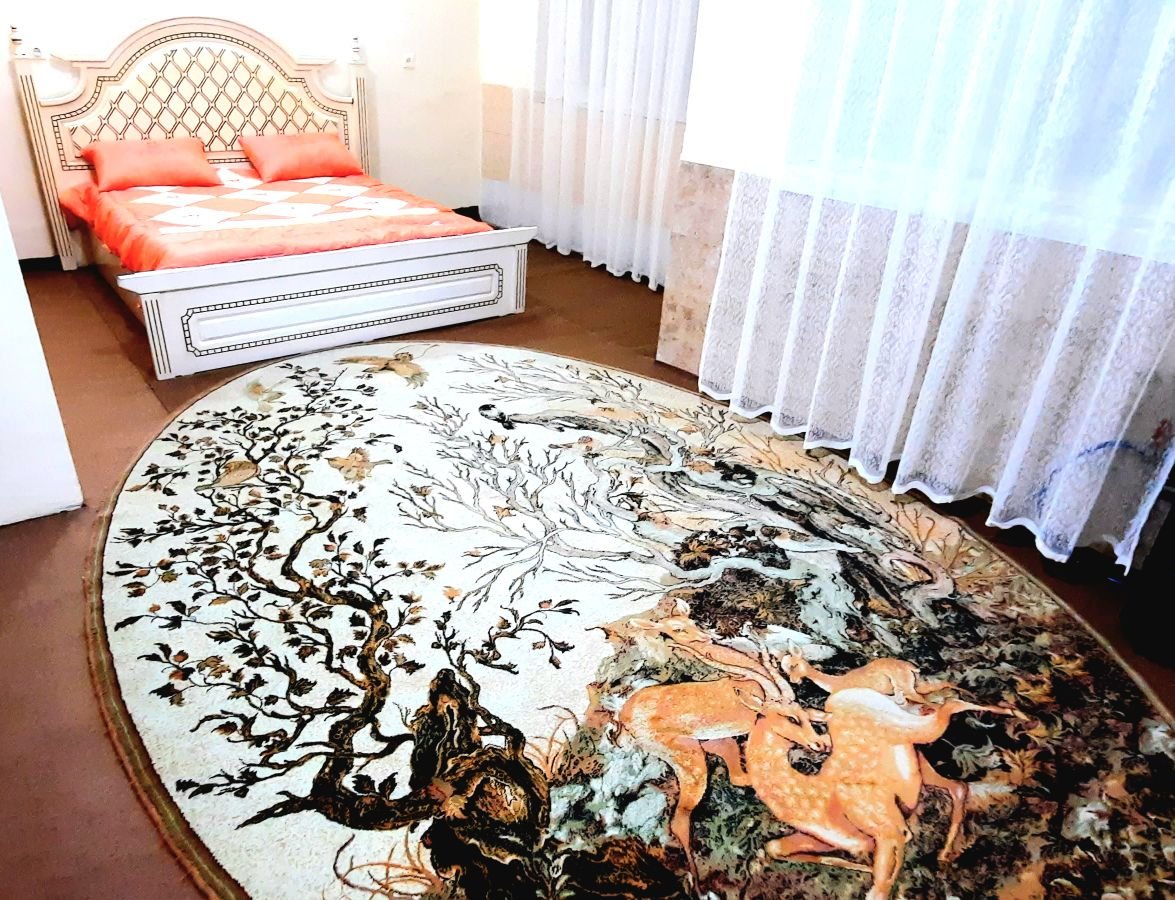 آپارتمان یک خوابه نارنجی