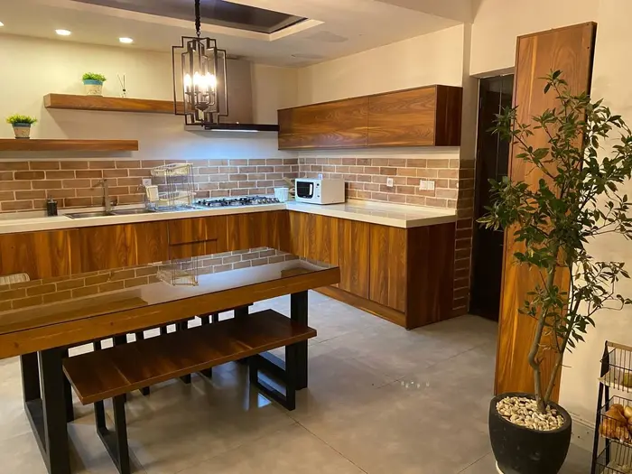 ویلا چهارخوابه استخردار آبگرم درخشانیه