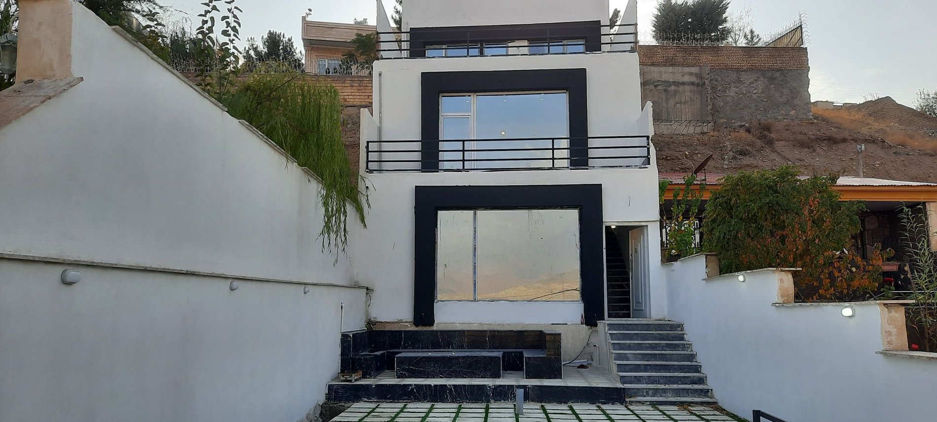 ویلا سه خوابه استخردار آبگرم بومهن