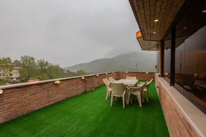 ویلا سه خوابه تریپلکس جنگلی جکوزی دار میجران