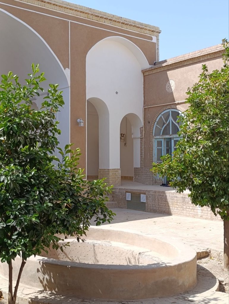 بومگردی عبدالرزاق - واحد ۱