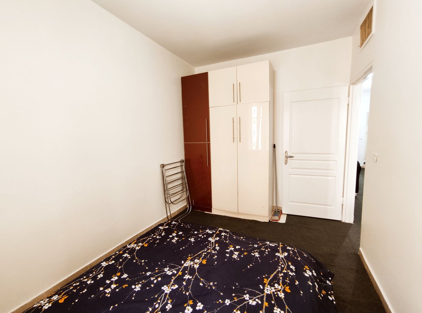 آپارتمان دوخوابه پونک سردارجنگل