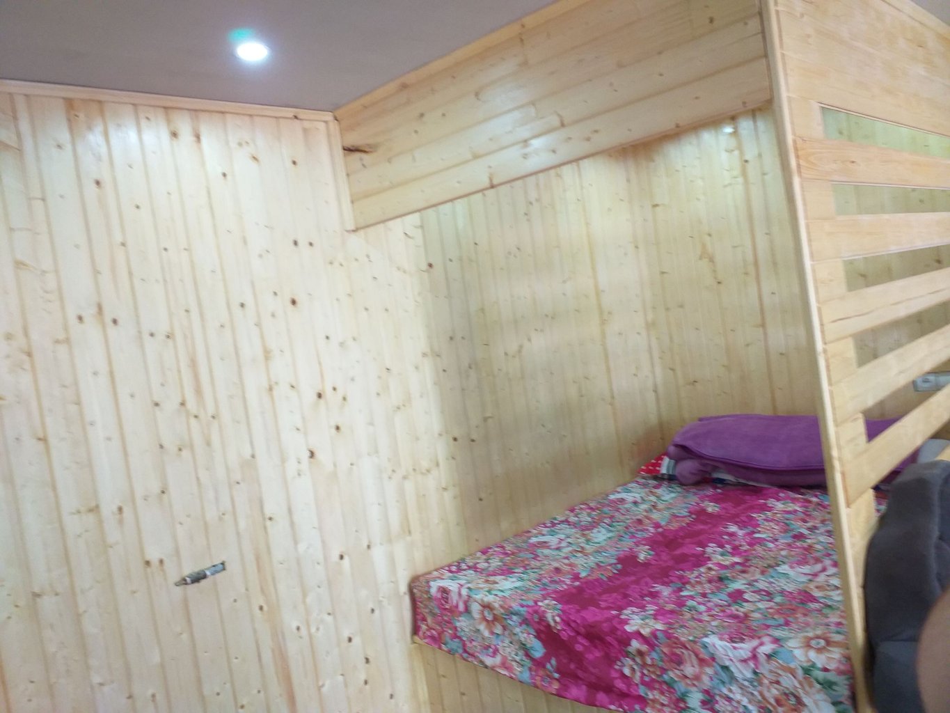 دوخوابه رهگذر