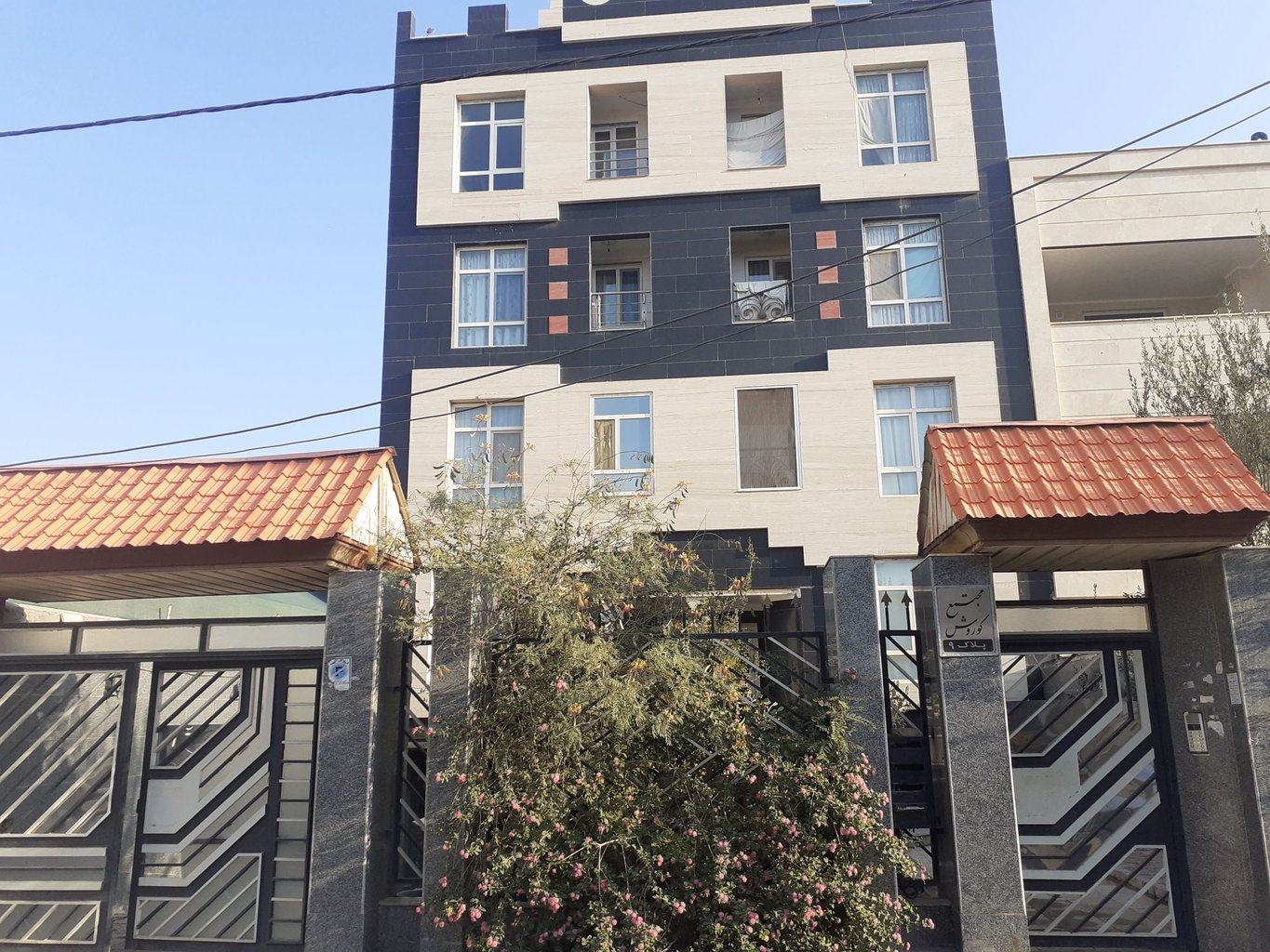 آپارتمان لوکس در گرمسار