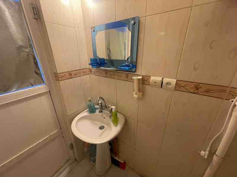 آپارتمان یک خوابه نیایش غربی 1 - انتخاب عنوان تصویر