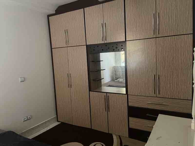 آپارتمان یک خوابه نیایش غربی 1