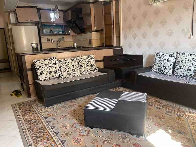 آپارتمان یک خوابه نیایش غربی 1 - انتخاب عنوان تصویر