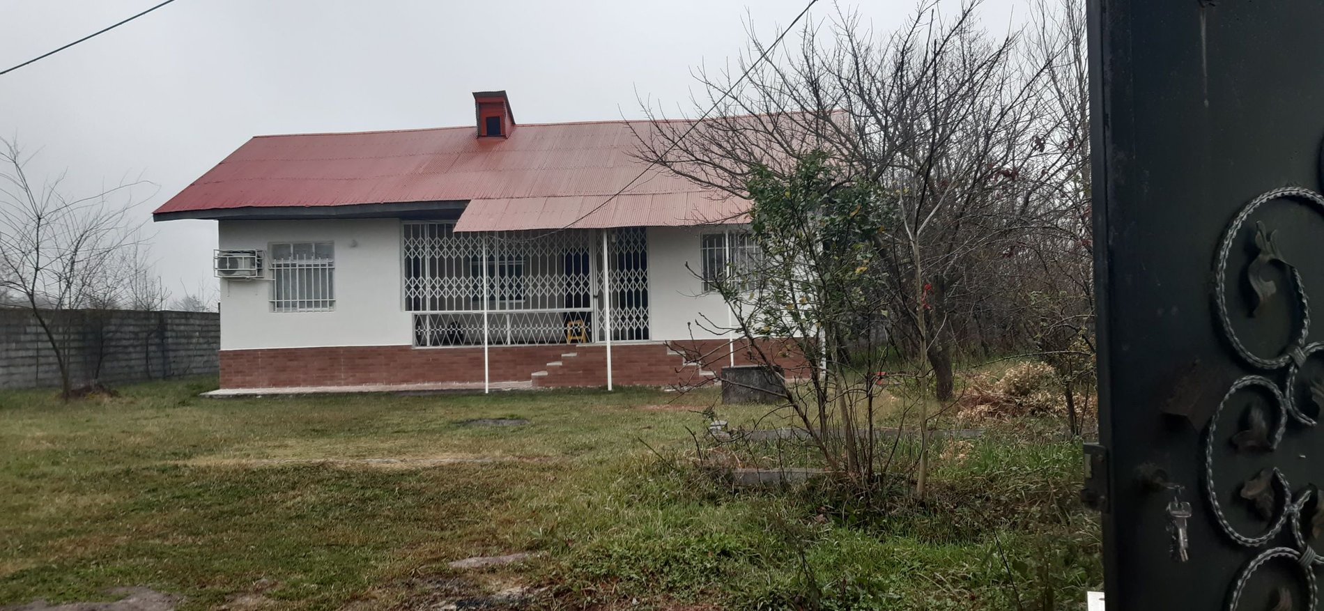 سه خوابه کرفستان