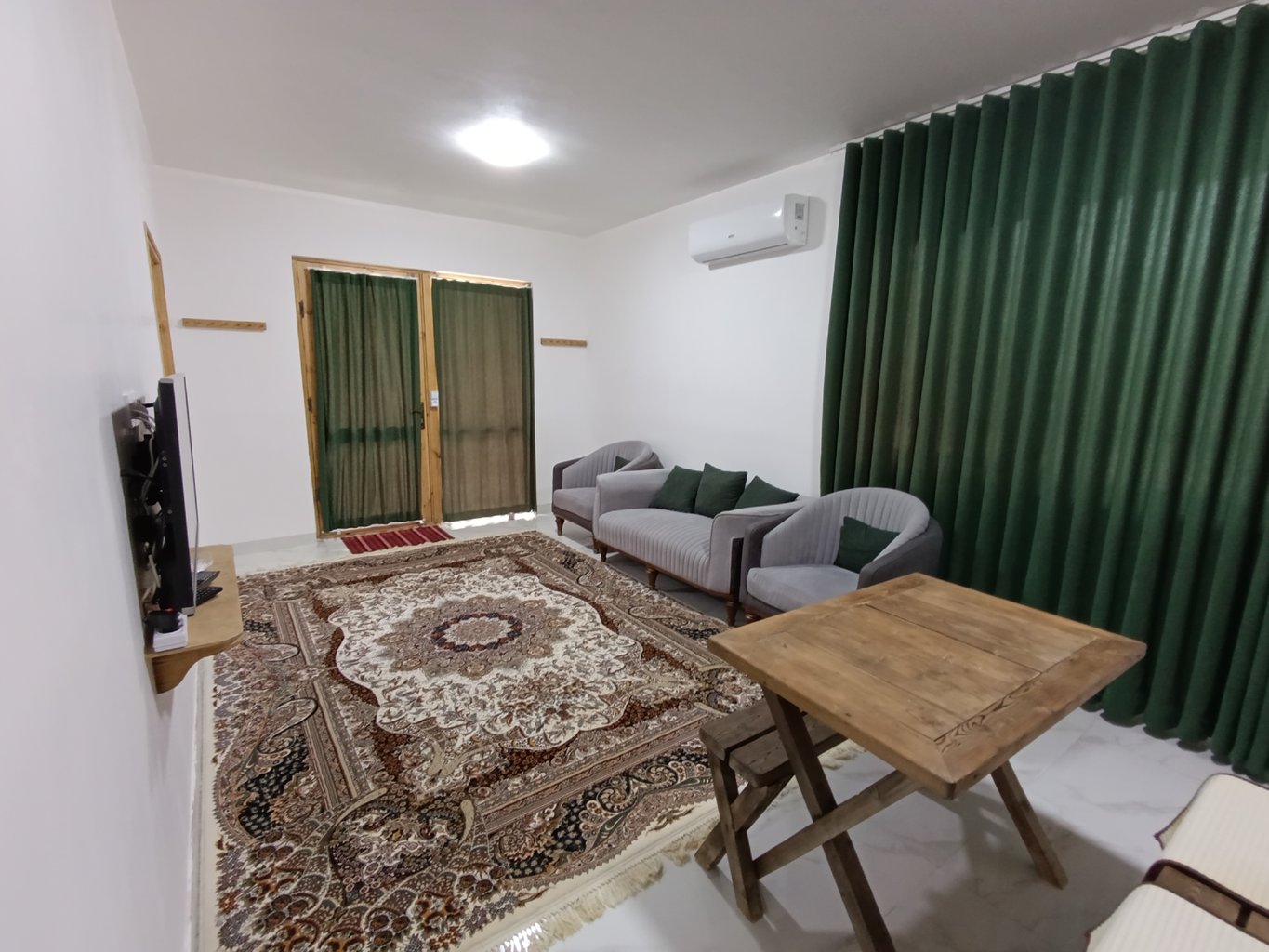 ویلا دوخوابه جنگلی آرمان 1