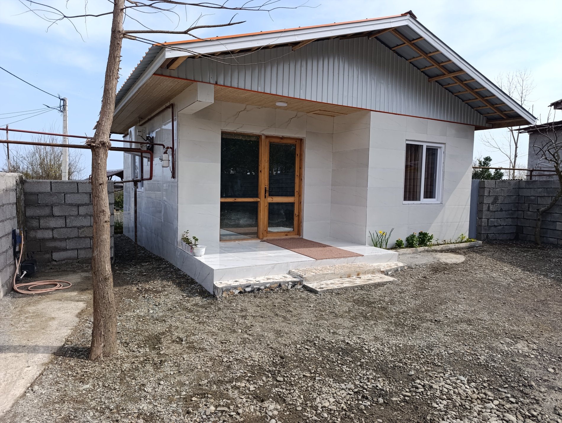 ویلا دوخوابه جنگلی آرمان 1