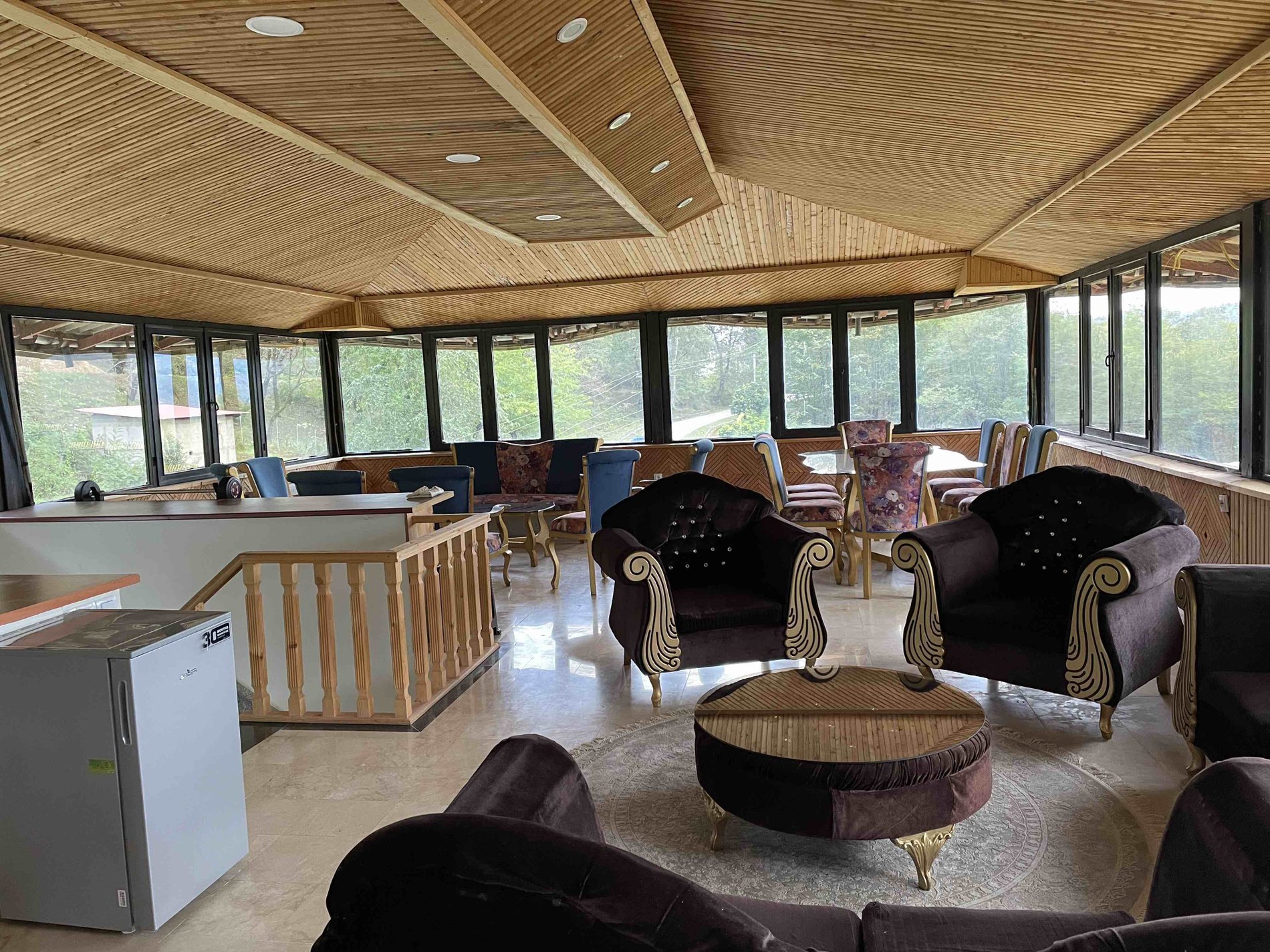 ویلا شش خوابه عمارت بهشت باستان