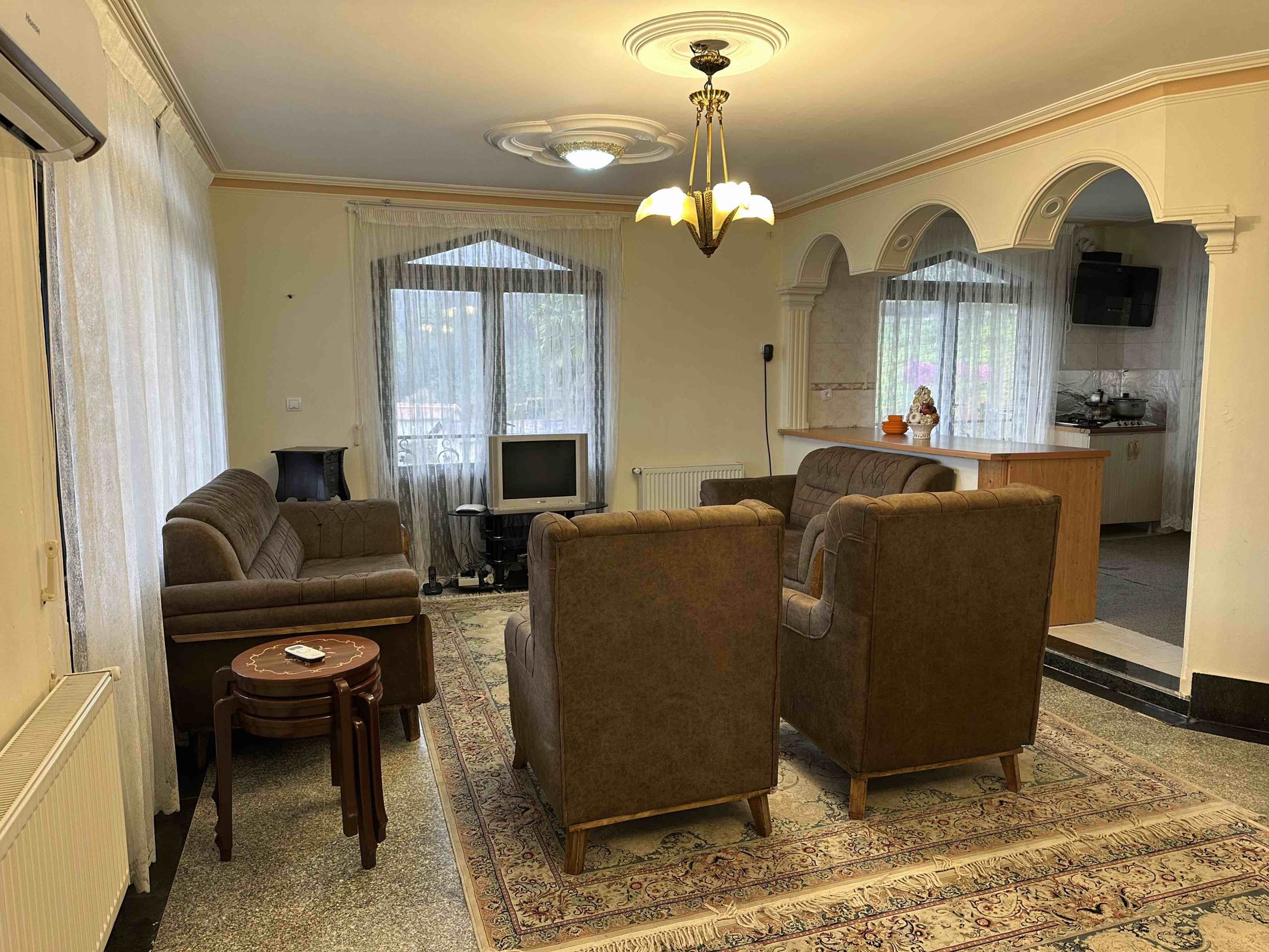 ویلا شش خوابه عمارت بهشت باستان