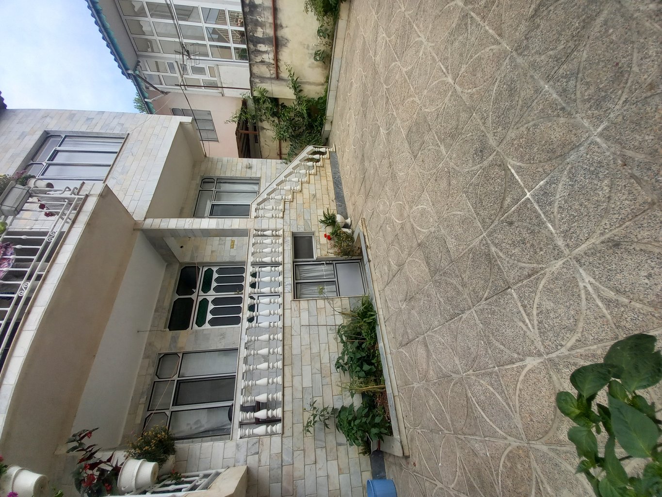 سوئیت دو خوابه دارائی