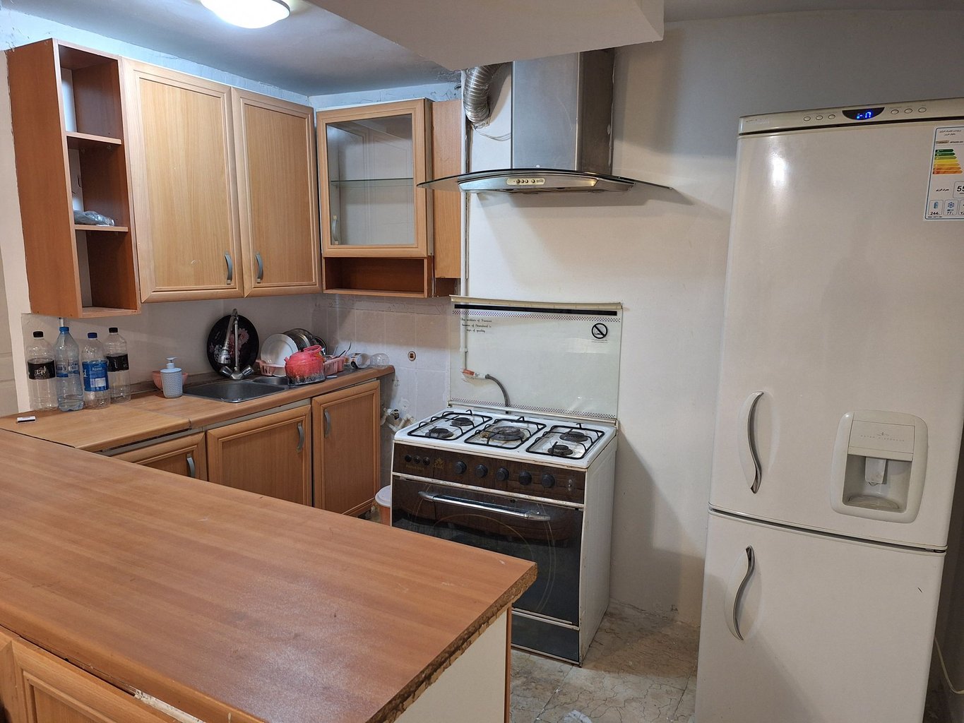 یک خوابه ناطقیان 1 - نیاوران