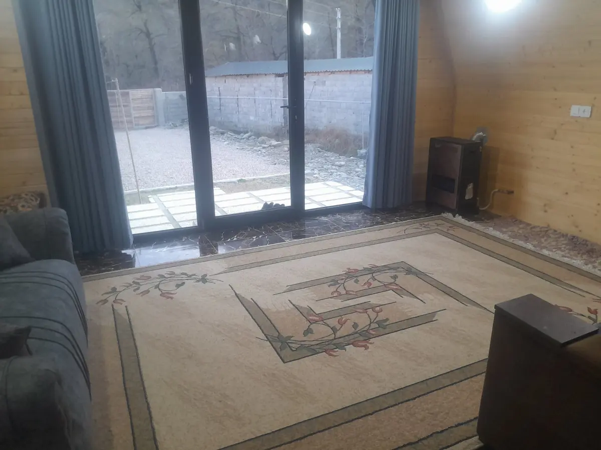 کلبه یک خوابه سوئیسی جکوزی دار علی 1