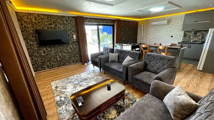 ویلا دوخوابه استخردار آبگرم میرابلا