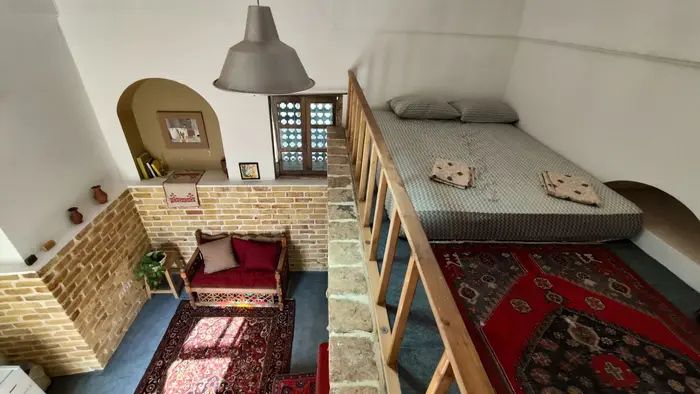 اقامتگاه سنتی خانه‌ی ما - واحد گوشه