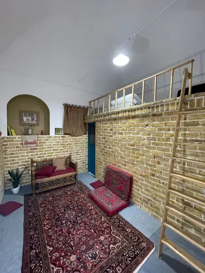 اقامتگاه سنتی خانه‌ی ما - واحد گوشه