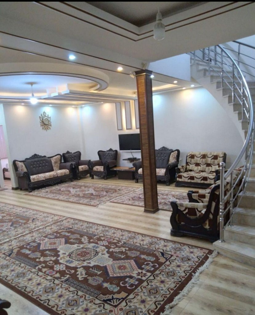 ویلا سه خوابه رز زرد