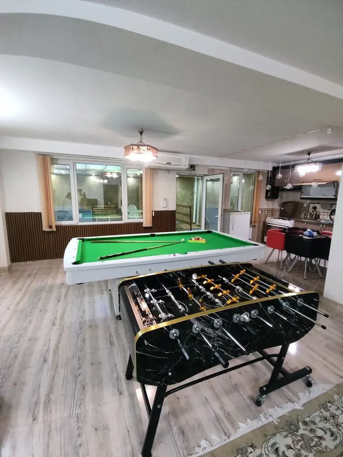 آپارتمان دوخوابه استخردار آبگرم ثمین 1 - فوتبال دستی وبیلیارد