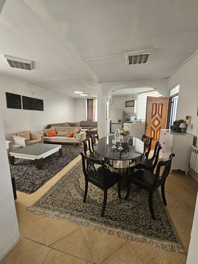 آپارتمان دوخوابه کوهپایه ایثارگران