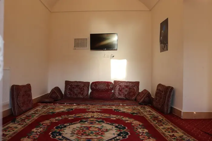 بوم گردی سرای زنده دلان - واحد خاتون