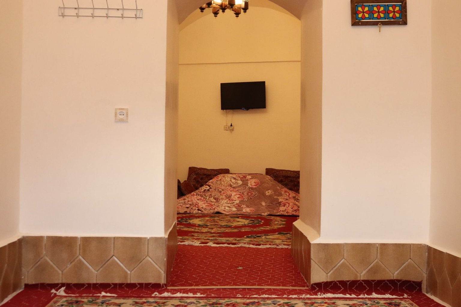 بوم گردی سرای سنتی زنده دلان - واحد صاحب جان