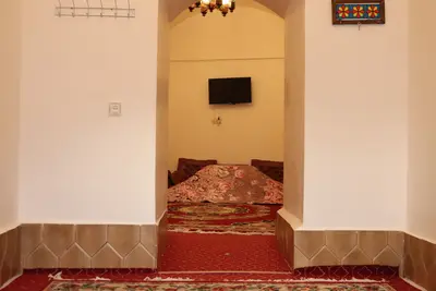 بومگردی سرای زنده دلان - واحد صاحب جان