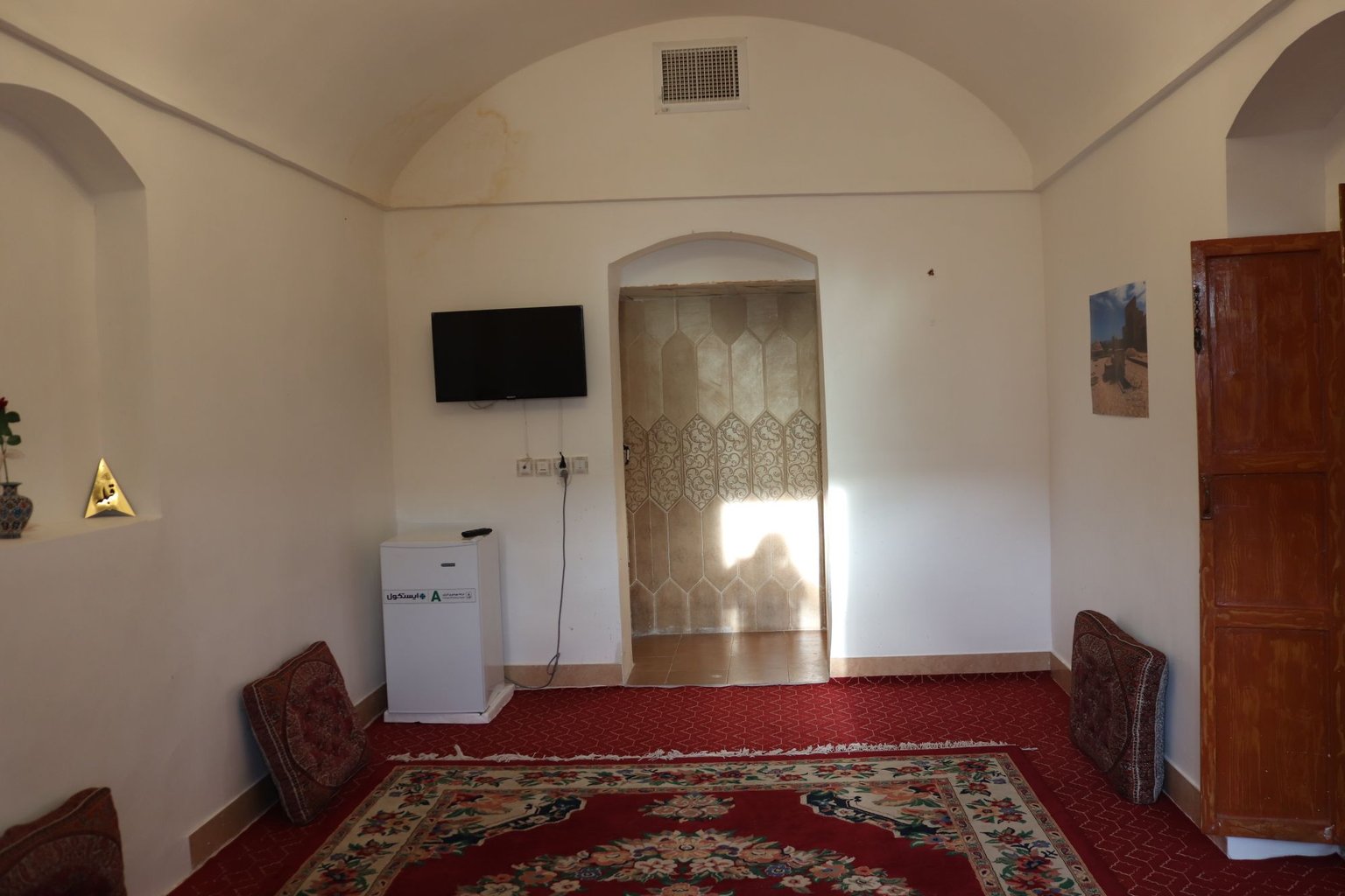 سرای زنده دلان - واحد ماه صنم