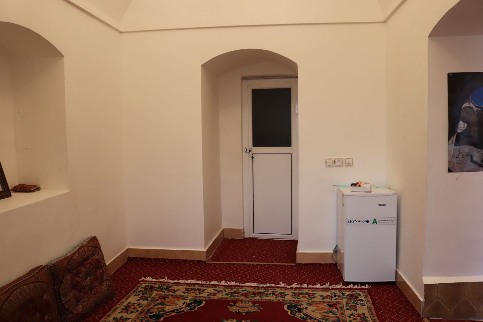 بوم گردی سرای سنتی زنده دلان - واحد صاحب جان