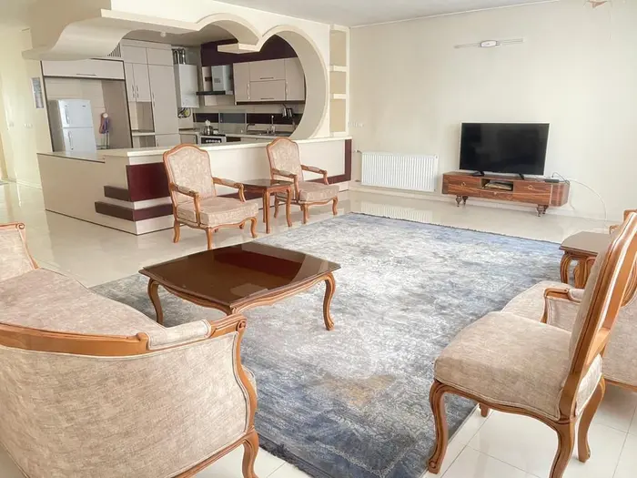 آپارتمان سه خوابه سی و سه پل واحد 5