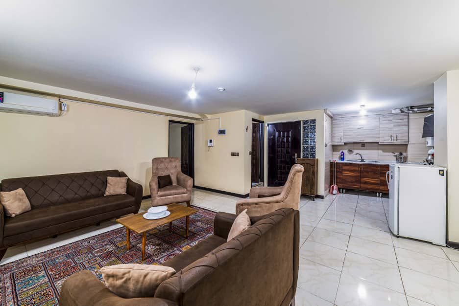 یک خوابه سی و سه پل واحد 2