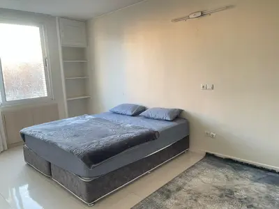 آپارتمان سه خوابه سی و سه پل واحد 5