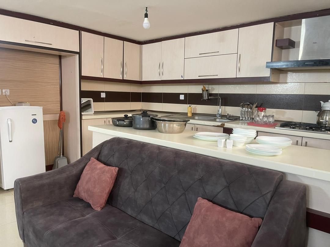 آپارتمان یک خواب سی وسه پل واحد ۱